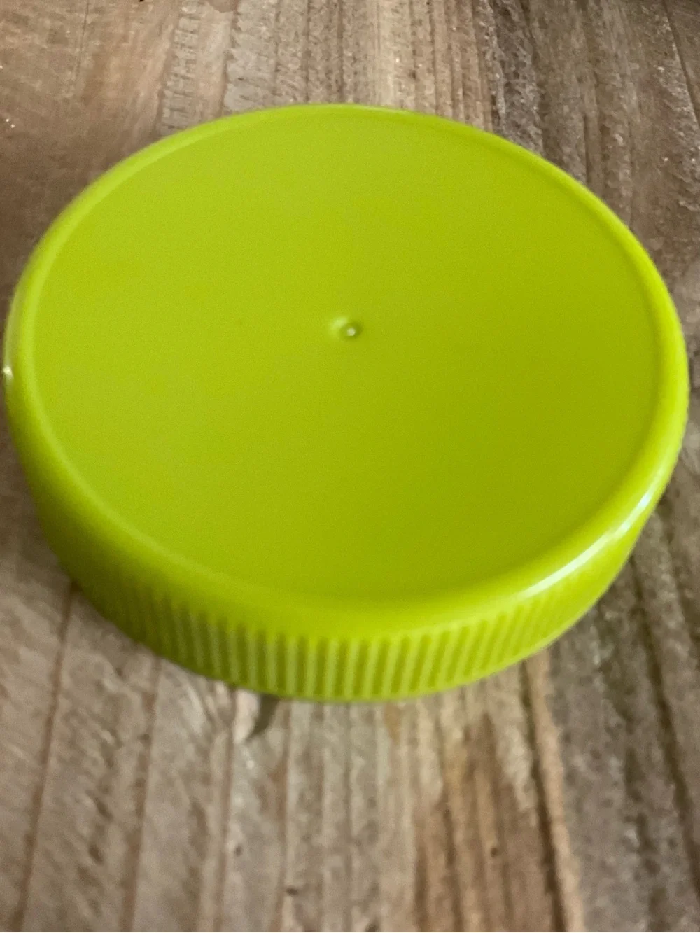 BULK Qty 100 NEW Plastic Mason Jar Lids-Lined Closures Medium And Deep Skirted